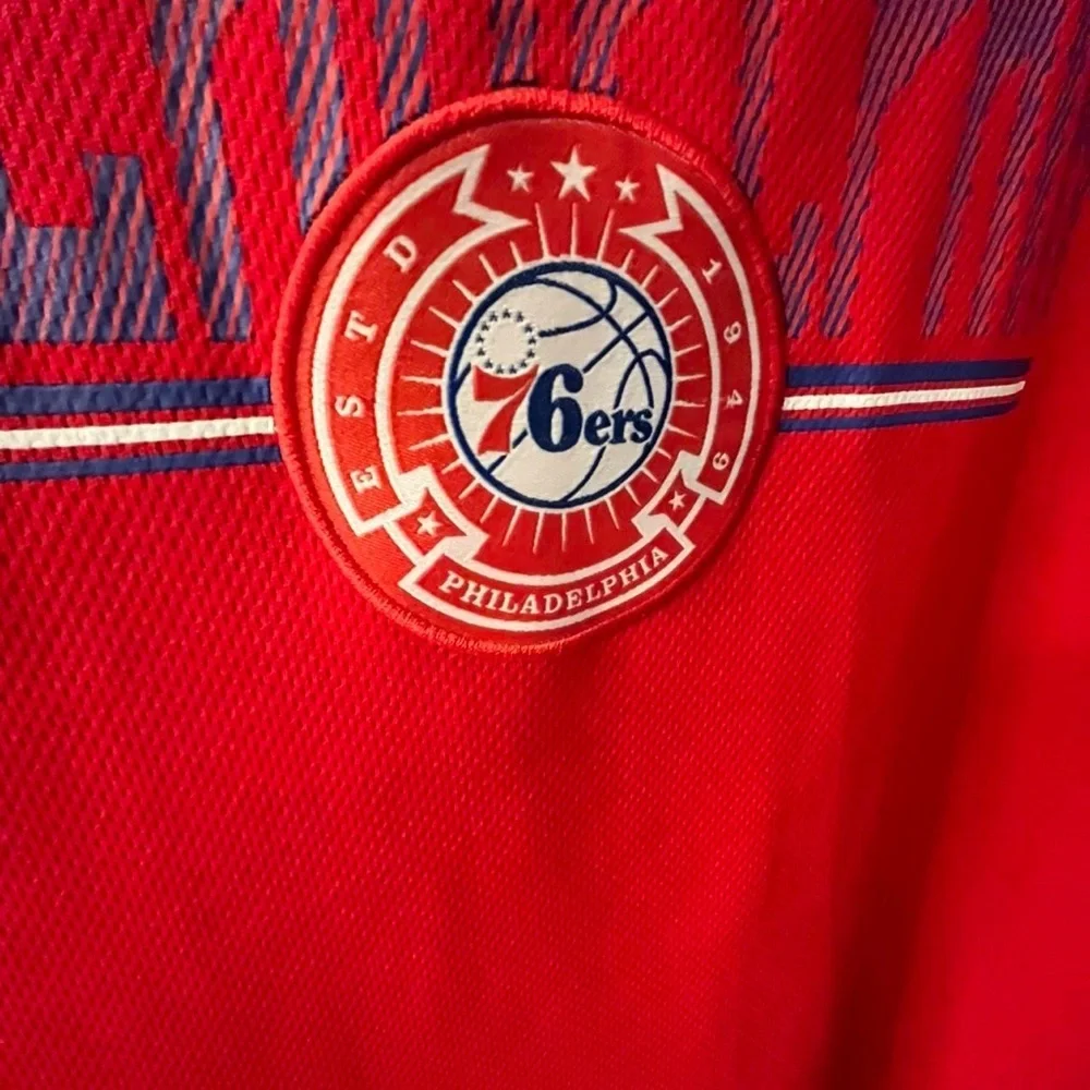 NBA 76ers Red and Blue Sleeveless Jersey​​ - Picture 3 of 7